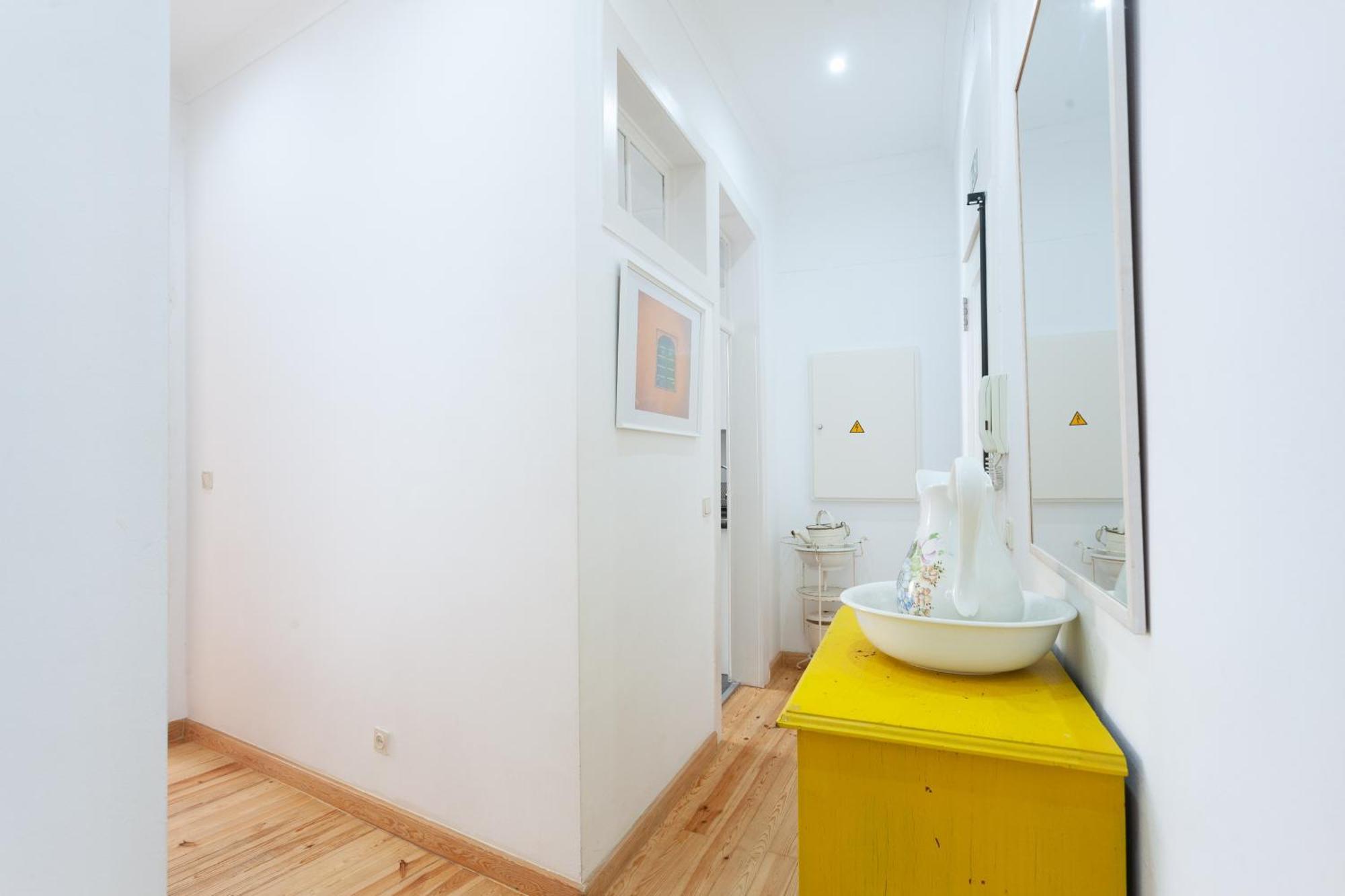 Stylish, Bright & Historic -bica I Apartment Lissabon